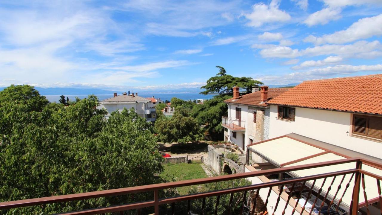 Apartments And Rooms Jelka Малинска Экстерьер фото